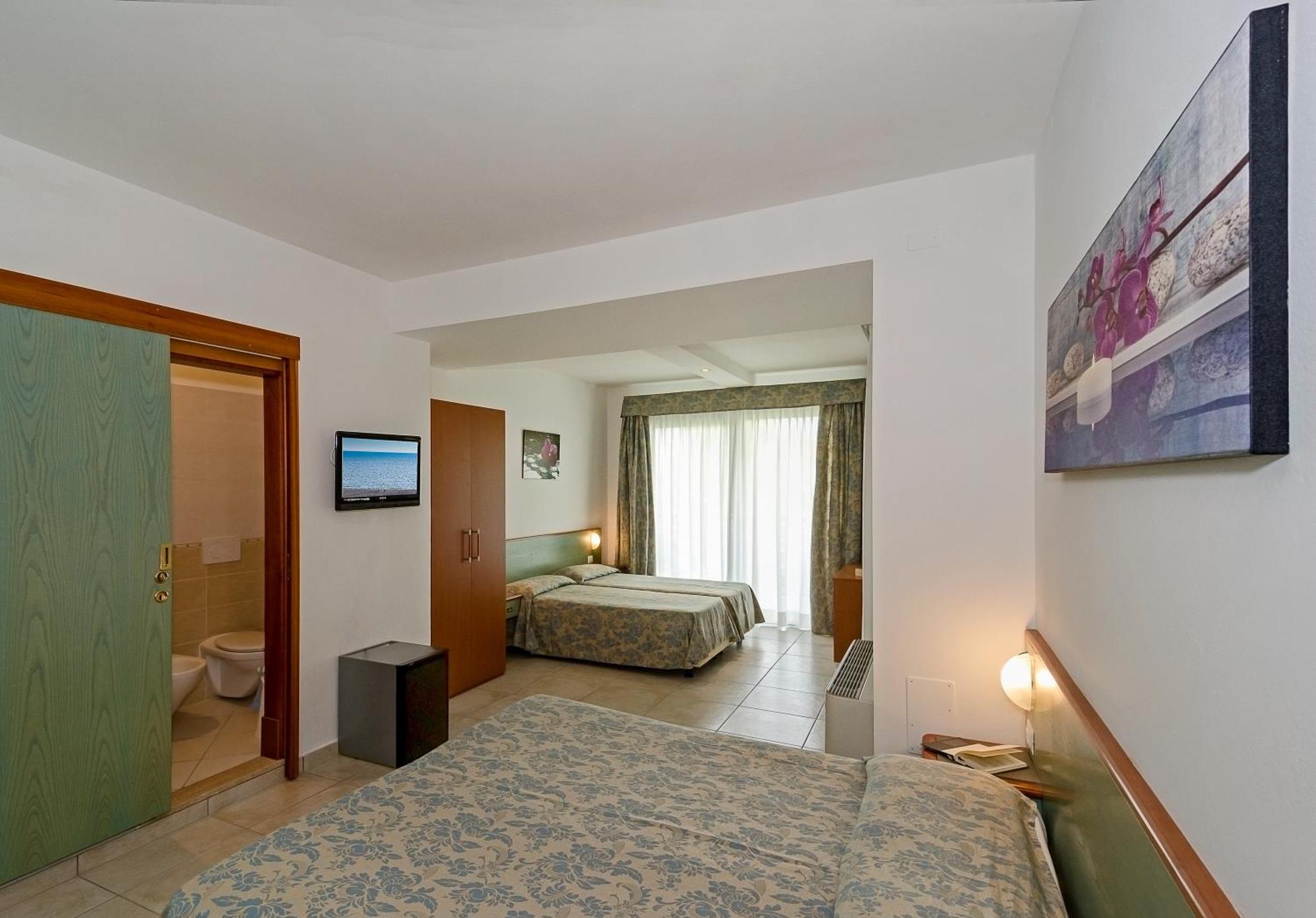 Hotel Paris Lido di Camaiore Habitación foto