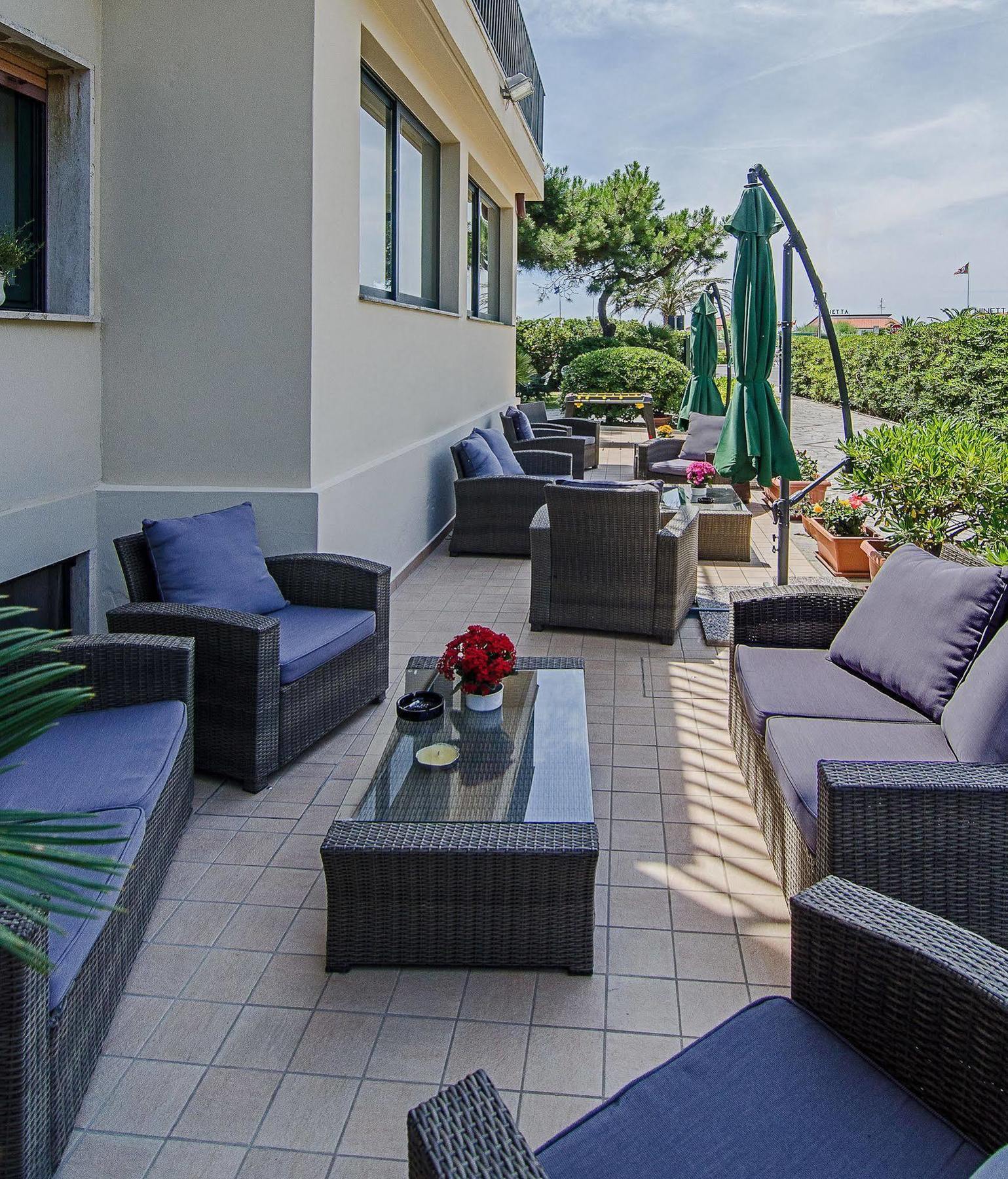 Hotel Paris Lido di Camaiore Exterior foto